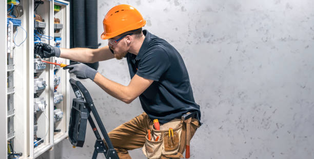 Best Licensed Electrician  in Elon, NC